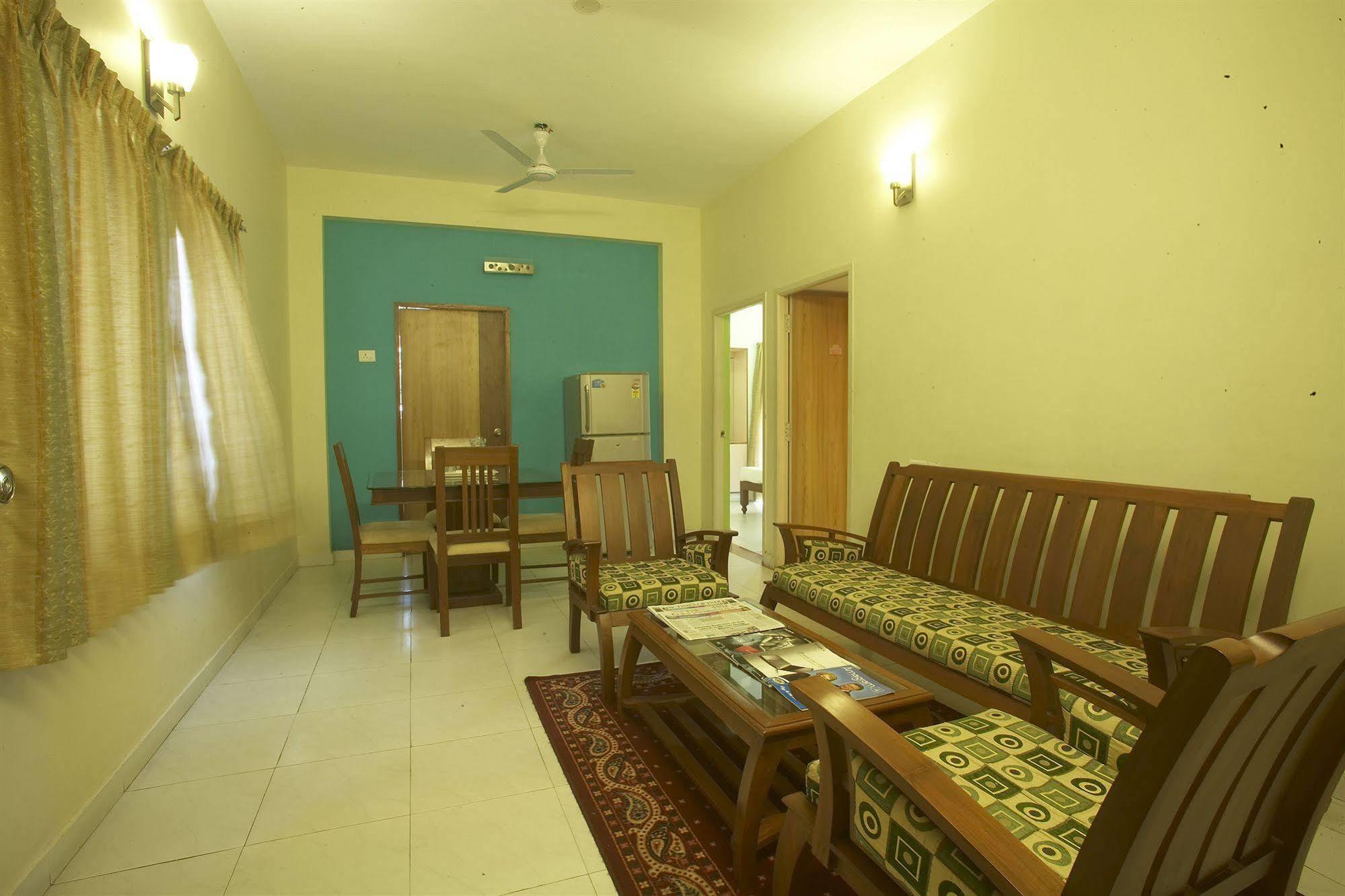 Hotel Crescent Inn Chennai Extérieur photo