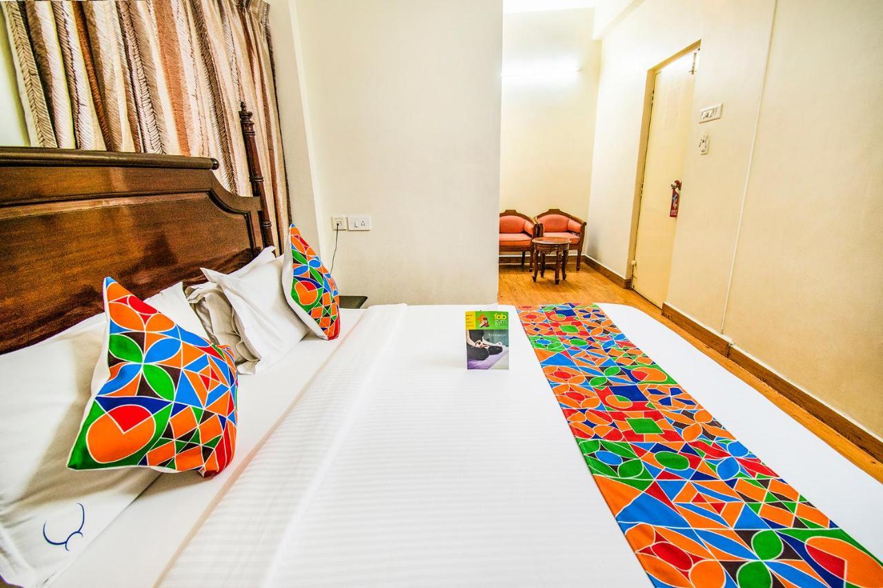 Hotel Crescent Inn Chennai Extérieur photo