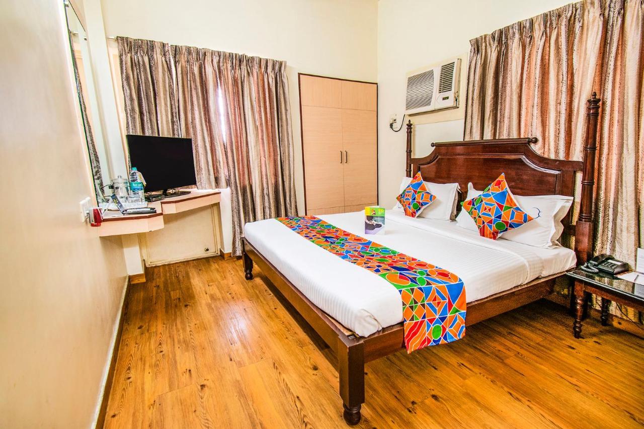 Hotel Crescent Inn Chennai Extérieur photo