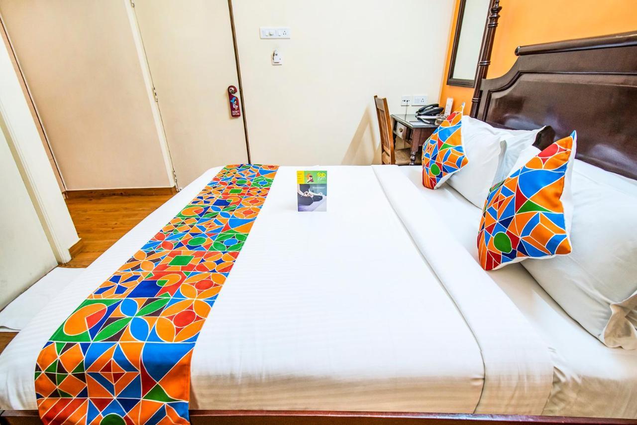 Hotel Crescent Inn Chennai Extérieur photo
